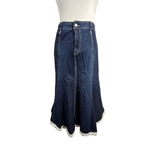 Live a Little Denim Skirt with Lace Hem Y2k  Size 10 - Picture 2 of 14